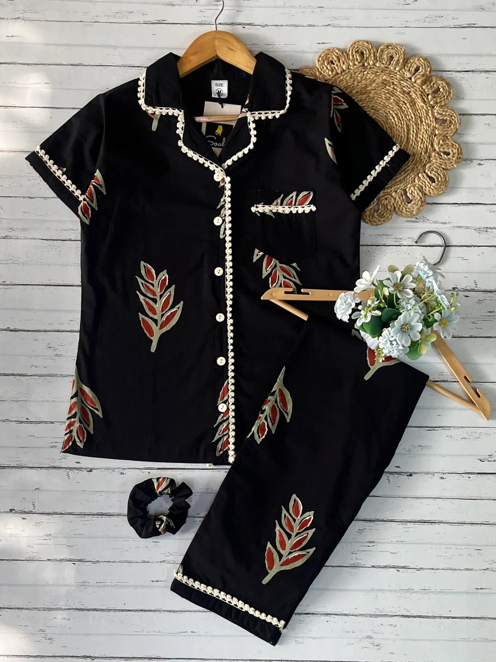 Black  leaves