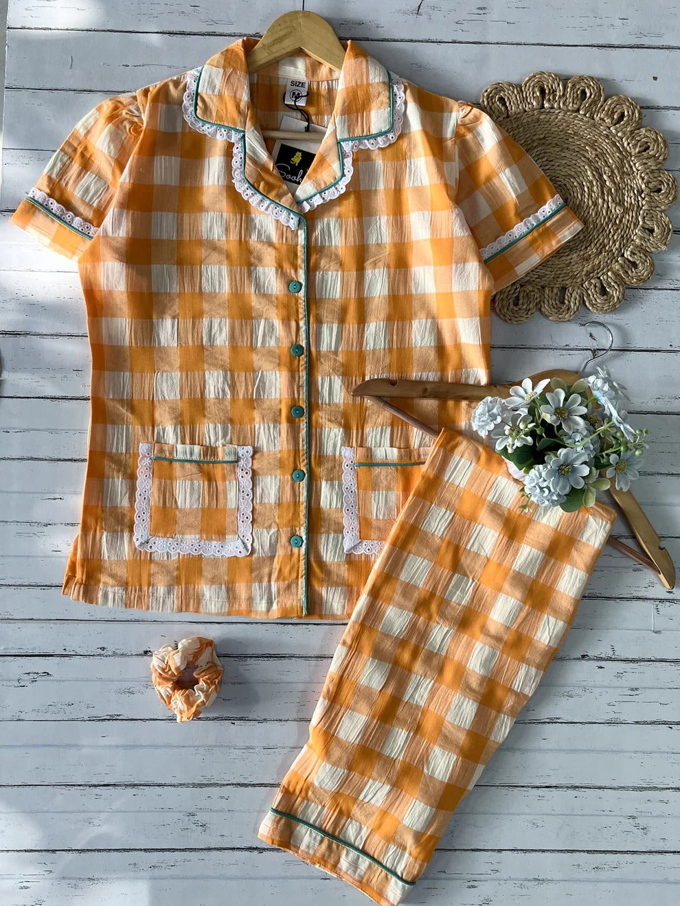 Orange Check