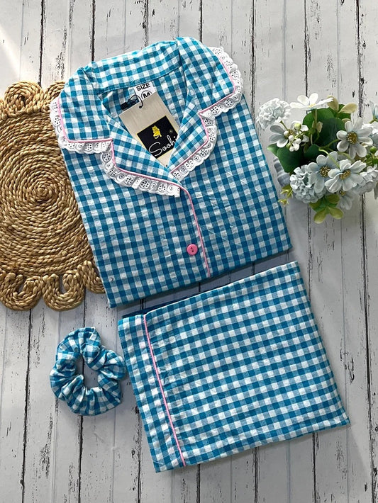 Daisy blue Check