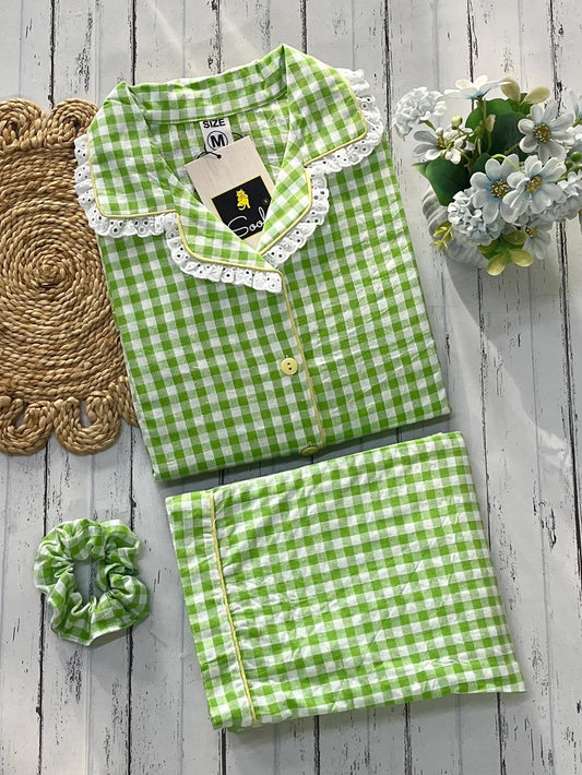 Daisy Green Check